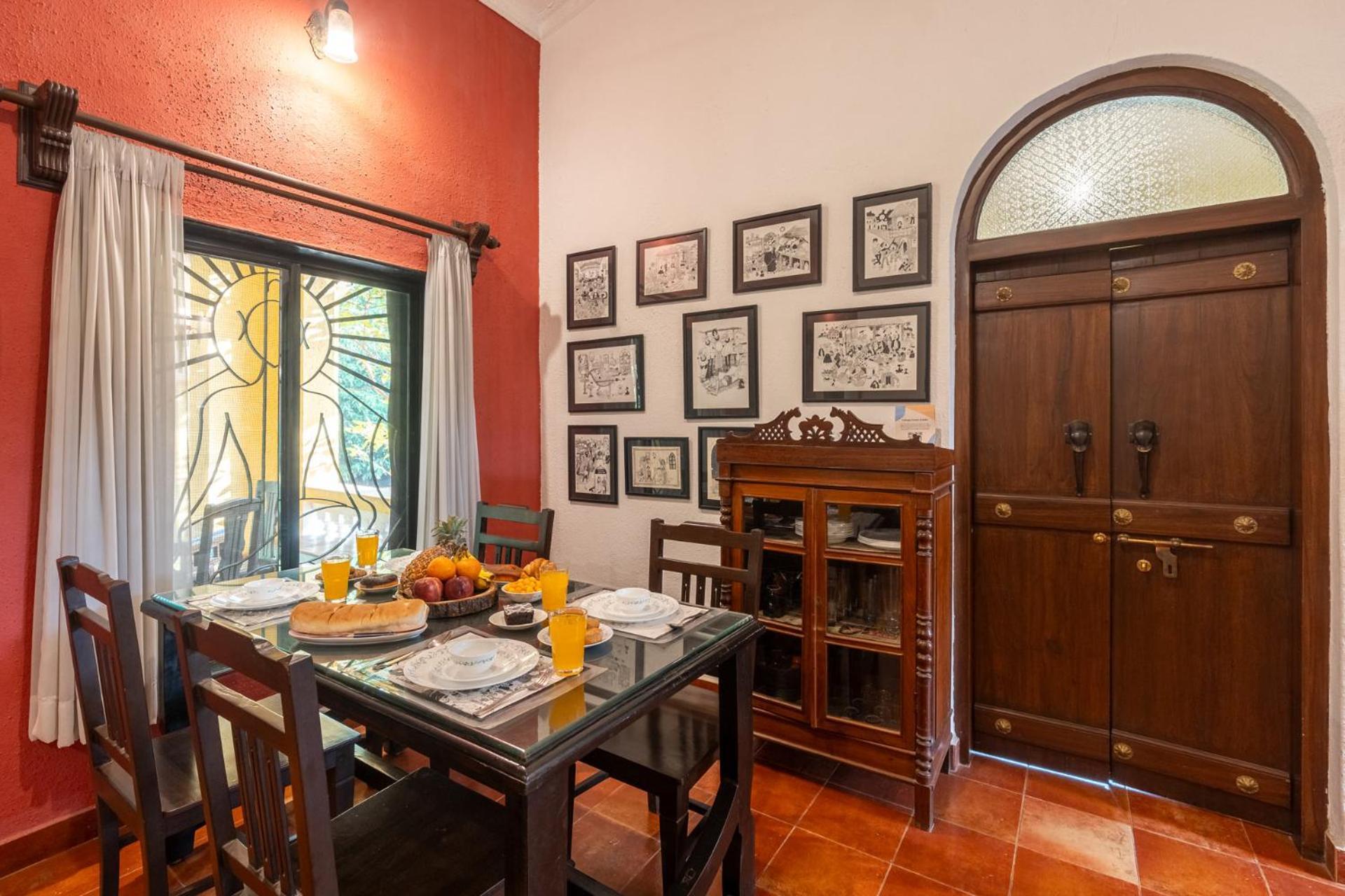 Vintage Estate: Lakeside Retreat with Plunge Pool and Gazebo Karjat Exterior photo